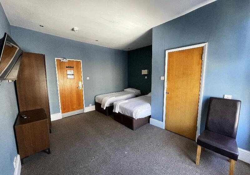 Номер Стандарт, OYO Somerset Hotel Baker Street London