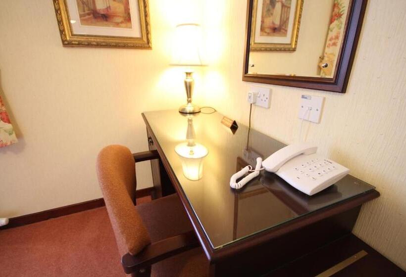 غرفة قياسية فردية, Strathburn Hotel Inverurie By Compass Hospitality