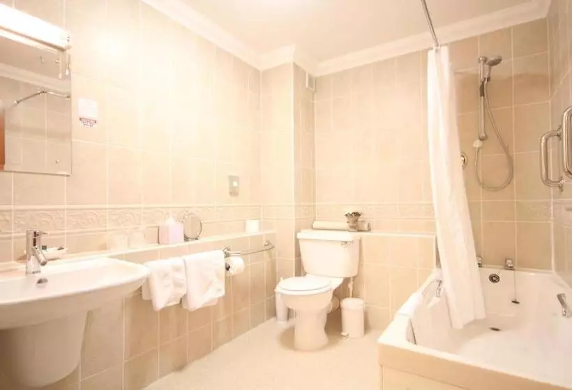 スーペリアールーム, Strathburn Hotel Inverurie By Compass Hospitality