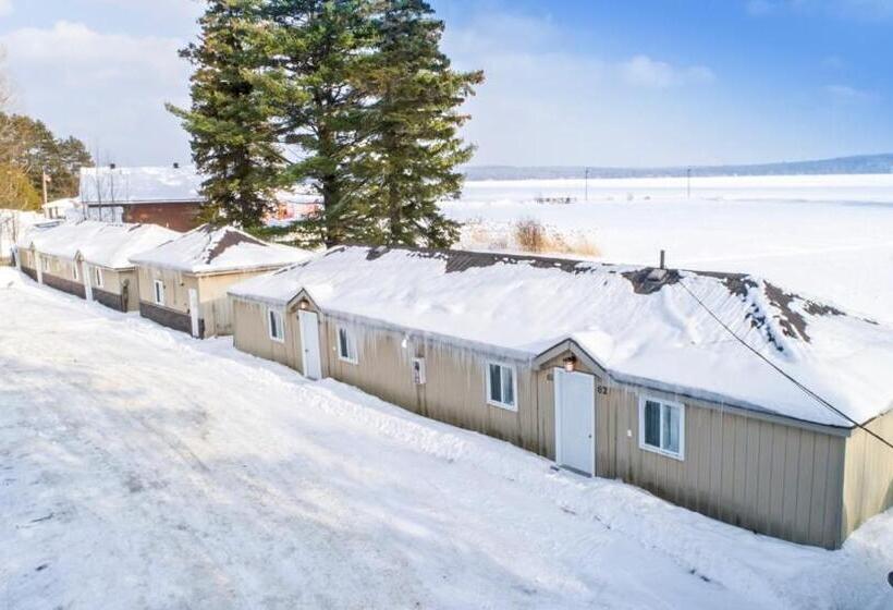 غرفة ديلوكس, Caswell Resort