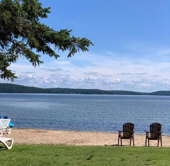 غرفة قياسية, Caswell Resort