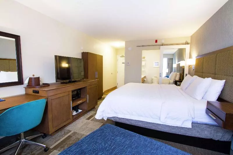 اتاق استاندارد با تخت بزرگ, Hampton Inn By Hilton Vancouver Airport/richmond