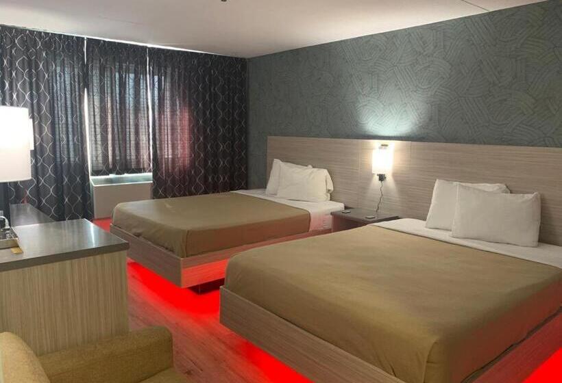 ２ダブルベッドのスタンダードルーム, Motel 6 Niagara Falls, On – Near The Falls
