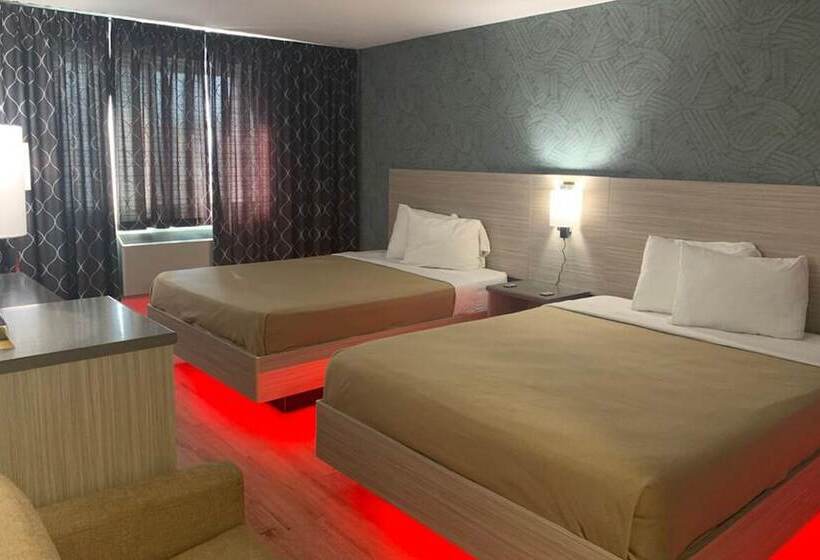 带2个双人床的标准工作室, Motel 6 Niagara Falls, On – Near The Falls