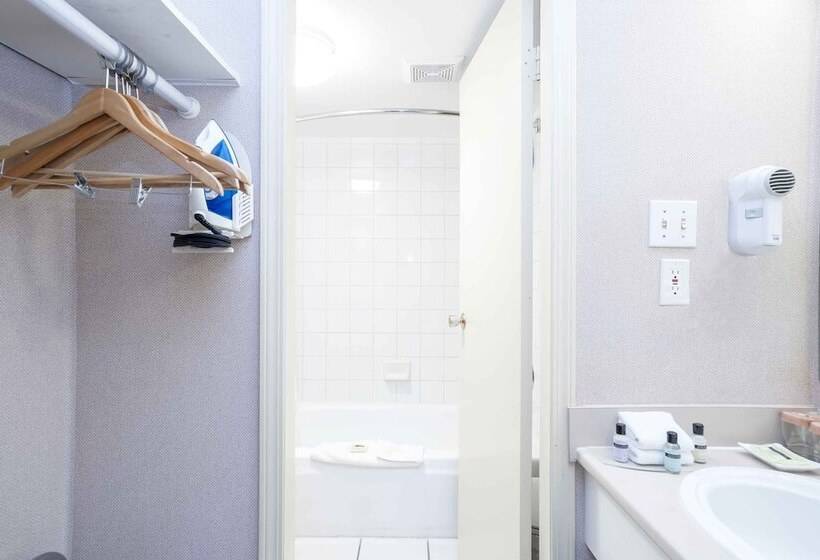 Quarto Estandar 2 Camas Casal, Sandman Hotel Terrace