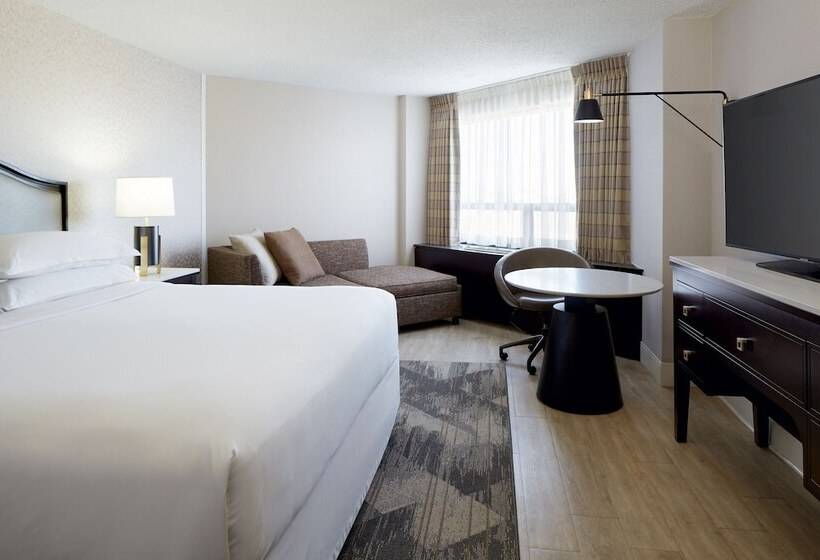 스탠다드 룸 더블 침대, Sheraton Montreal Airport
