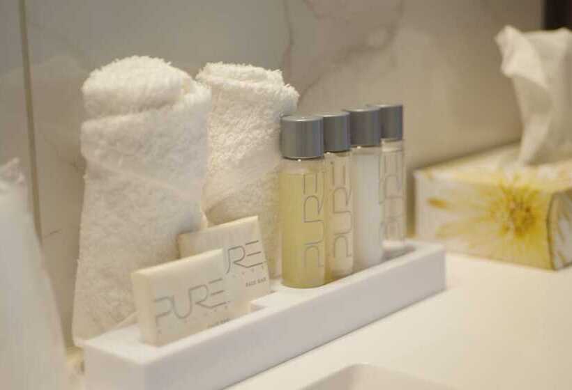 豪华房间, The Met