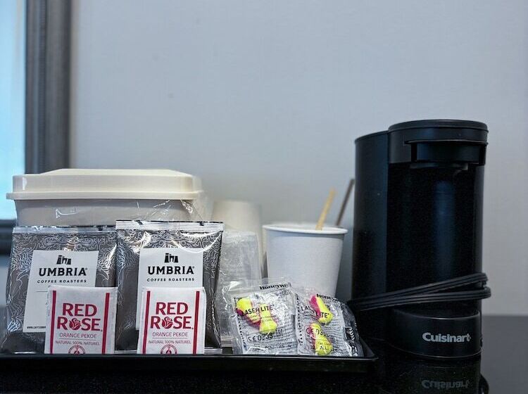 豪华房间, The Met