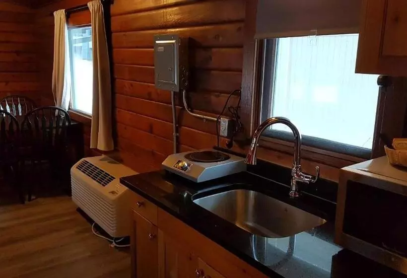 اتاق سوپریور, Rundle Mountain Lodge