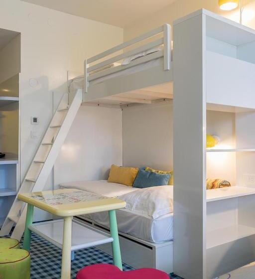 家庭间, Amadria Park Kids Hotel Andrija