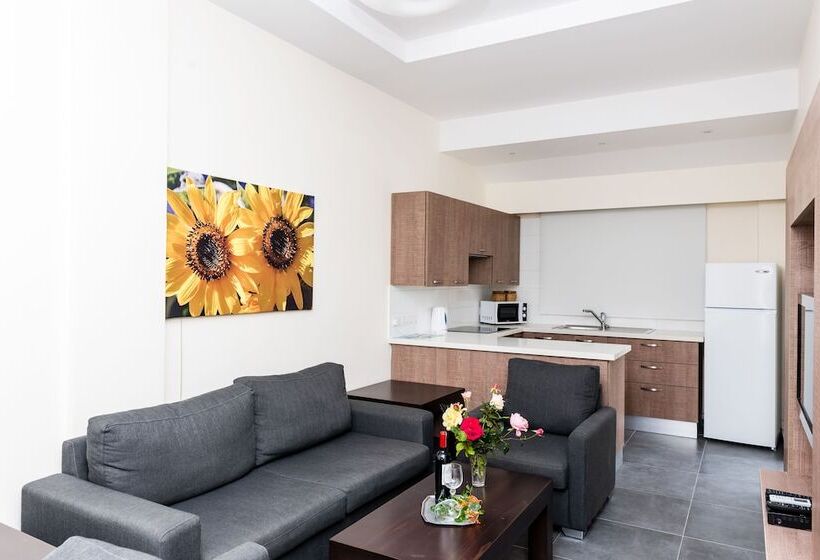 Вилла 2 Спальни, Helios Bay Hotel And Suites