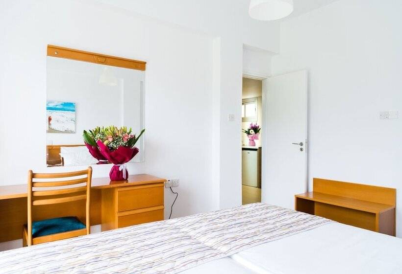 Семейный Номер, Helios Bay Hotel And Suites