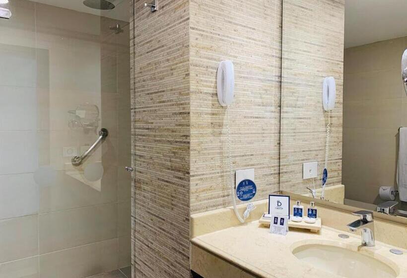 4 Bett Standardzimmer, Dann Cali