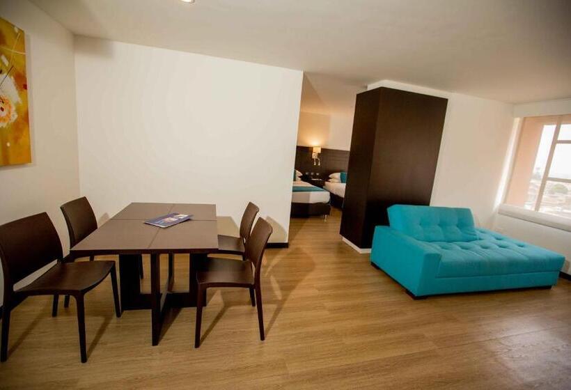 스탠다드 트리플 룸, Dann Cali