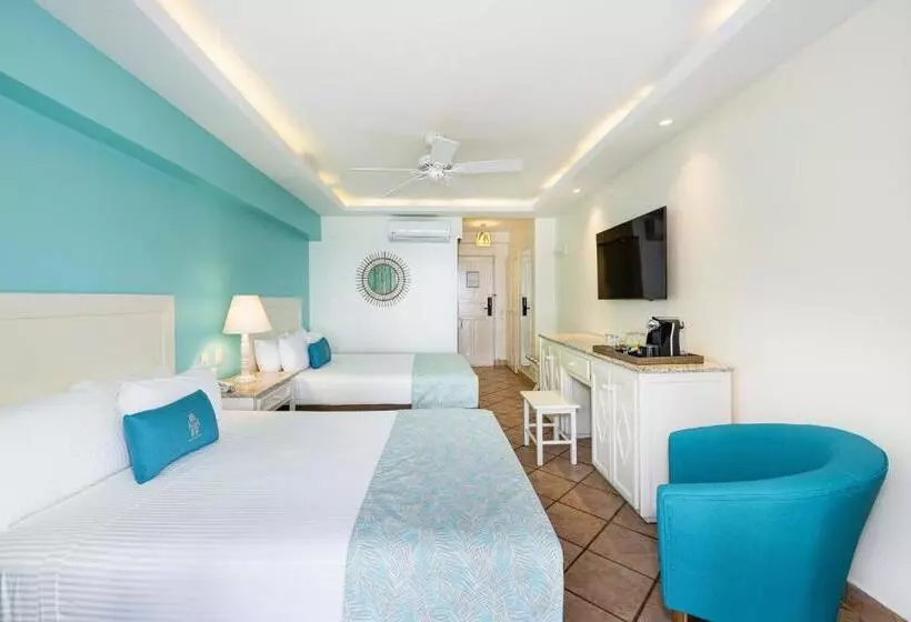 オーシャンビュースタンダードルーム, Tamarindo Diria Beach Resort