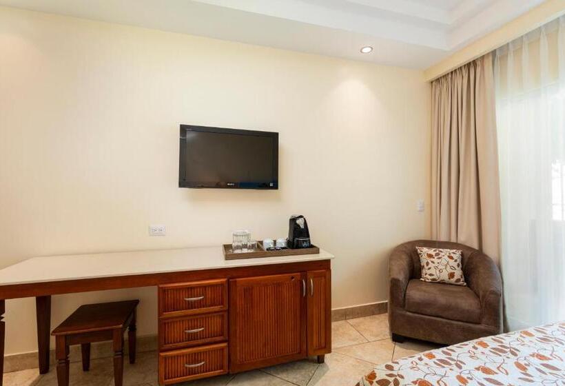 Семейный Номер, Tamarindo Diria Beach Resort