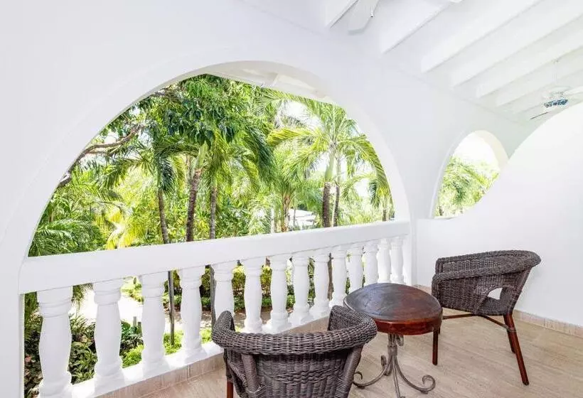 キングサイズベッドのスタンダードルーム, Tamarindo Diria Beach Resort