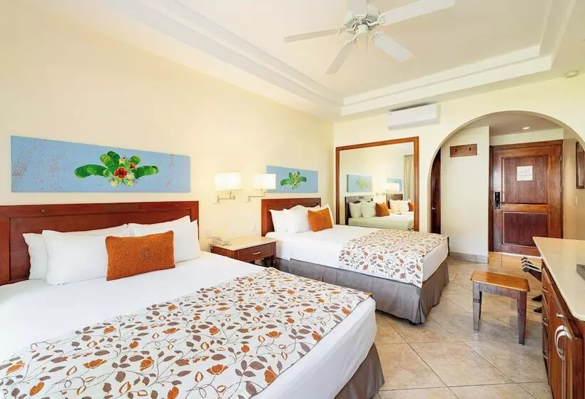 ファミリールーム, Tamarindo Diria Beach Resort