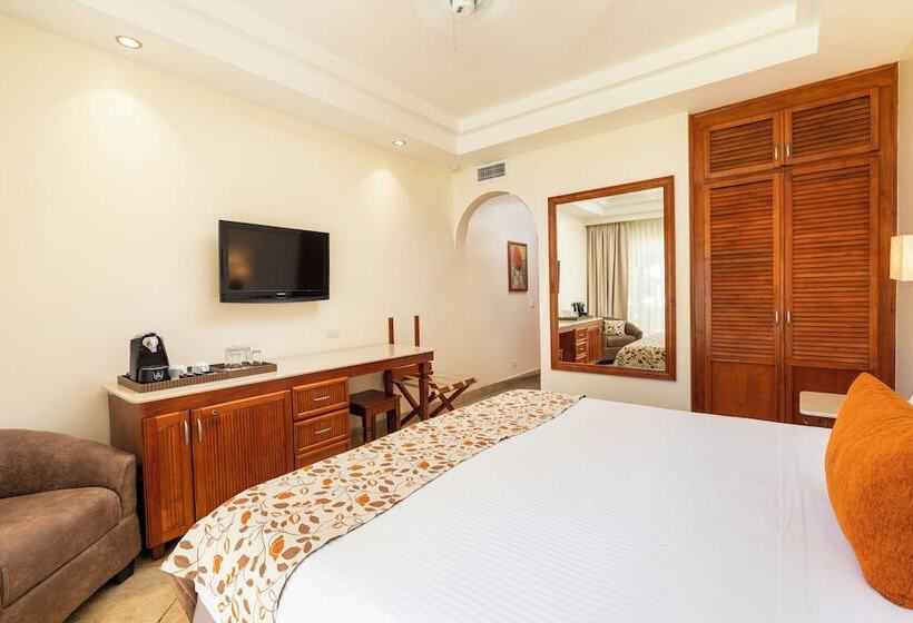 Семейный Номер, Tamarindo Diria Beach Resort