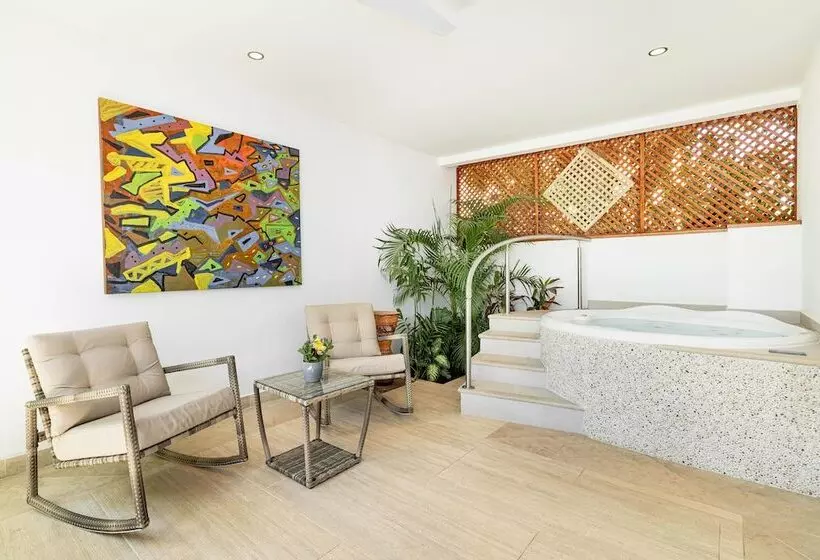 スイート, Tamarindo Diria Beach Resort