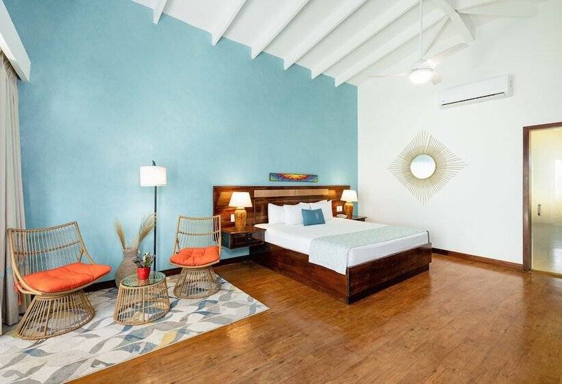 스위트, Tamarindo Diria Beach Resort