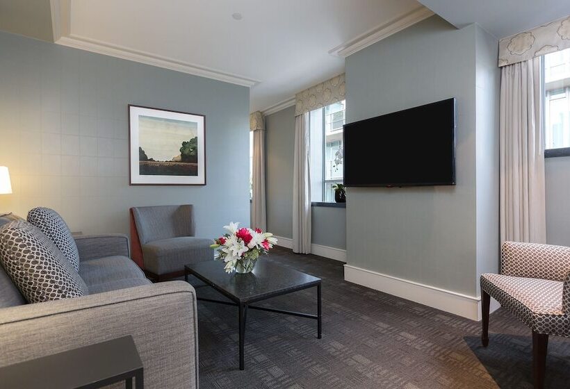 주니어 스위트, The St. Regis