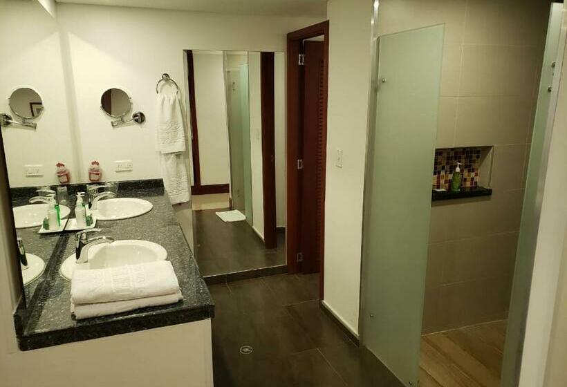 غرفة تنفيذية, Torre De Cali Plaza