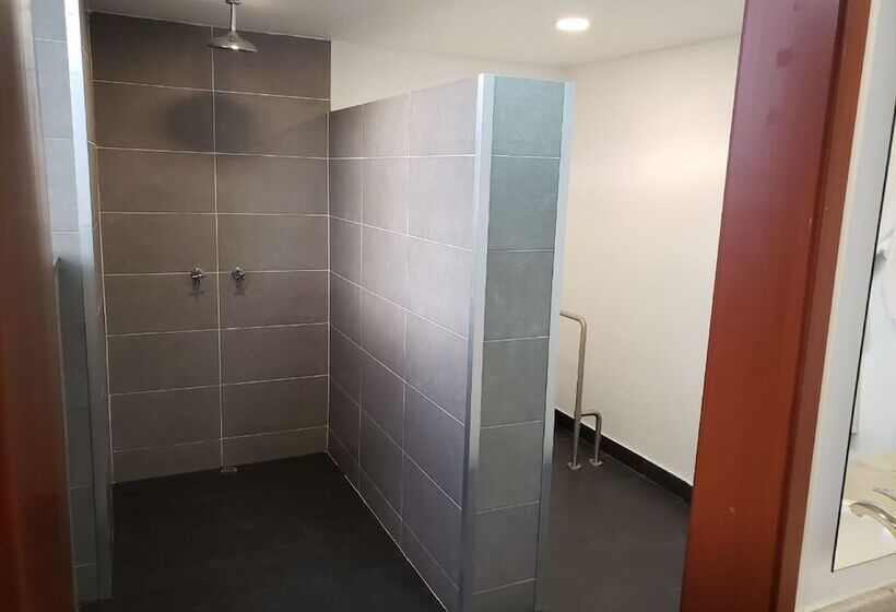 غرفة تنفيذية, Torre De Cali Plaza