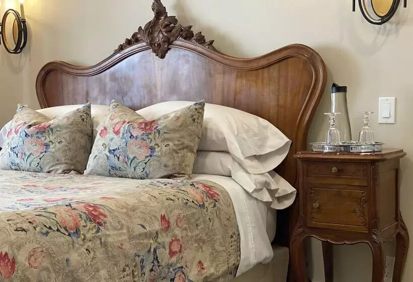 エクゼクティブルーム, West End Guest House