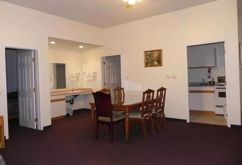 デラックススイート, Skagit Motel