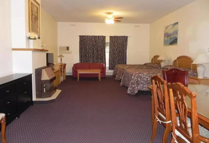 デラックススイート, Skagit Motel