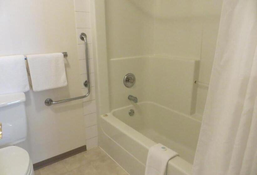 Deluxe Suite, Skagit Motel