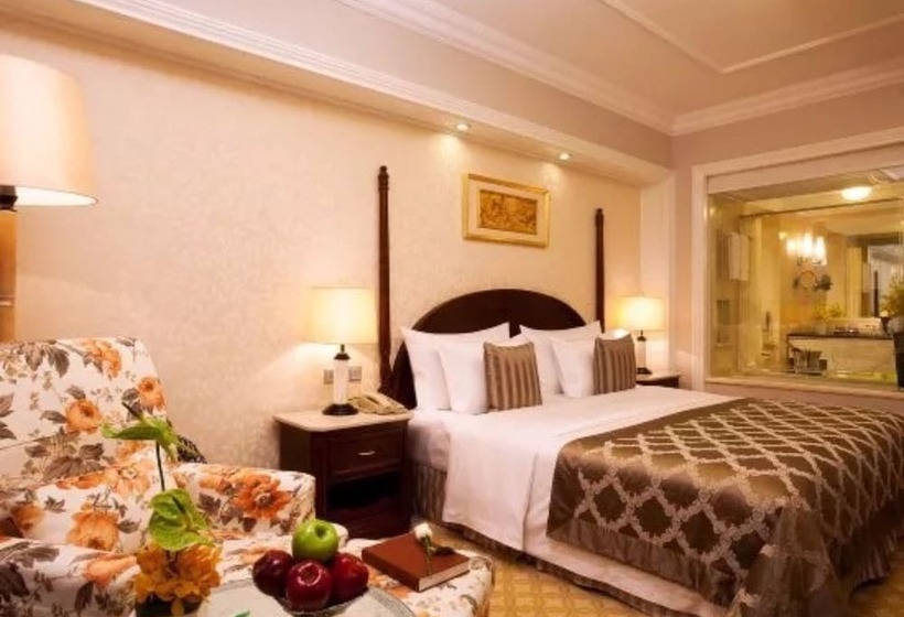 Номер бизнес-класса, Green Lake