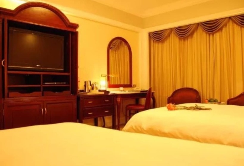 Номер бизнес-класса, Green Lake