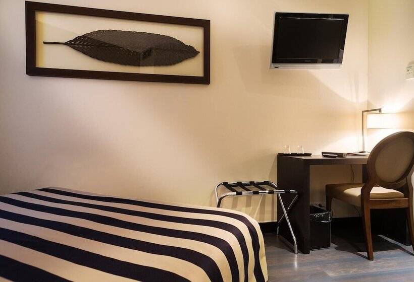 اتاق استاندارد, Arc Elysees