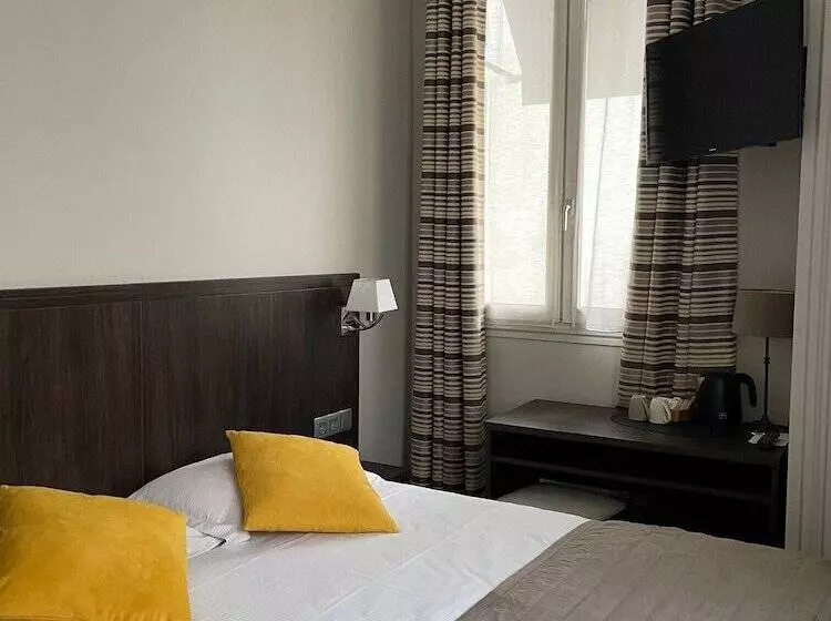 اتاق استاندارد یک نفره, Hôtel Le Beaugency