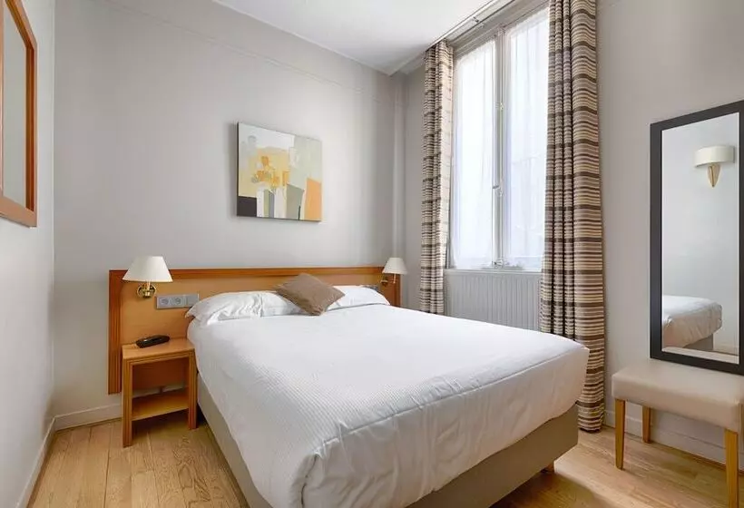 اتاق استاندارد یک نفره, Hôtel Le Beaugency
