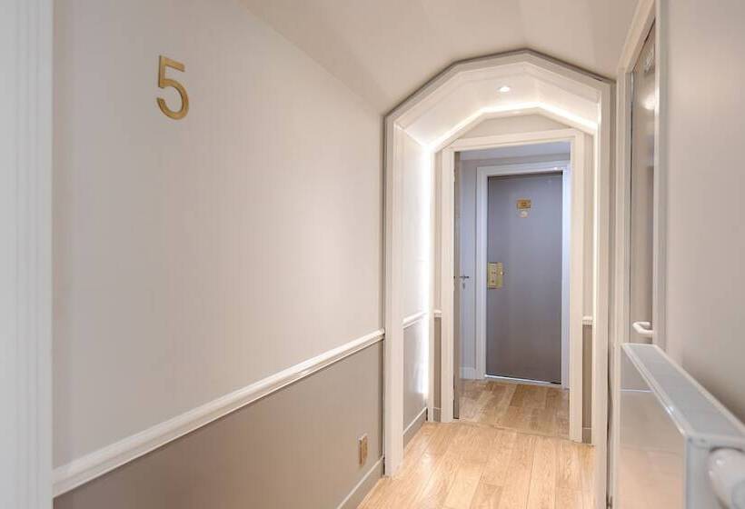 スタンダードトリプルルーム, Hôtel Le Beaugency