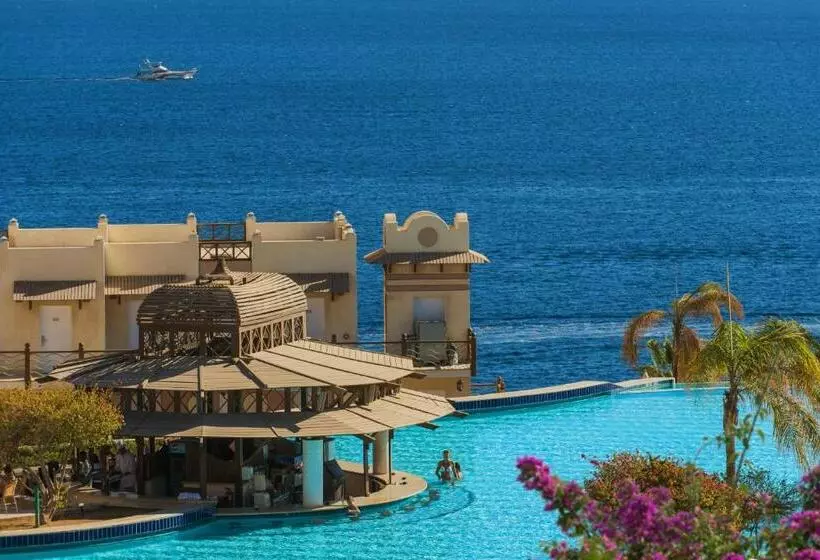 اتاق استاندارد با چشم‌انداز دریا, Concorde El Salam Sharm El Sheikh Front
