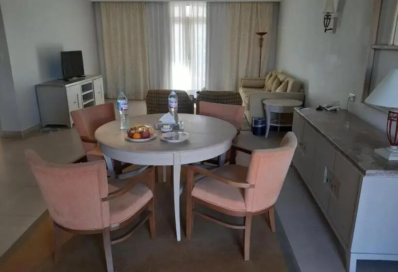 سوئیت 2 خوابه, Concorde El Salam Sharm El Sheikh Front
