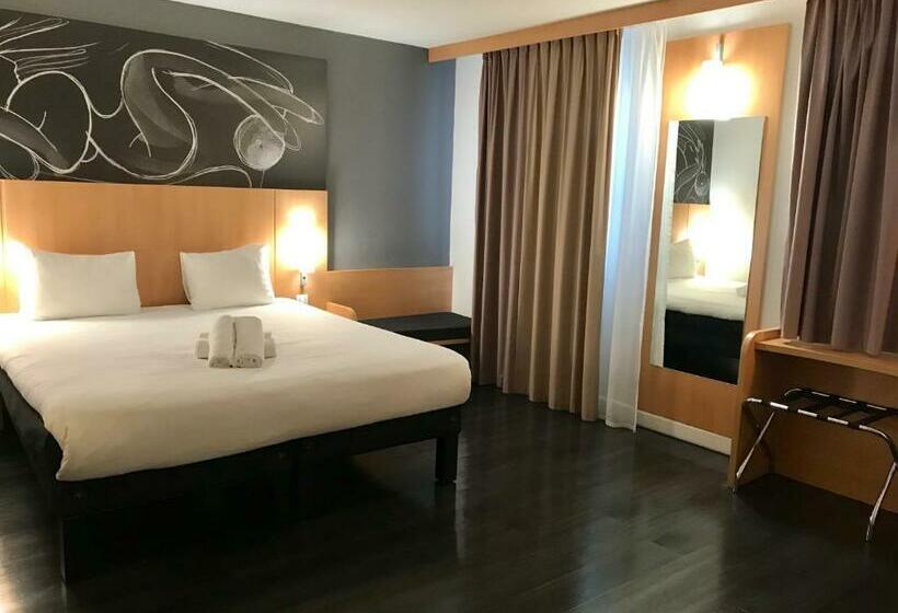 スタンダードルーム, Easyhotel Nice Old Town