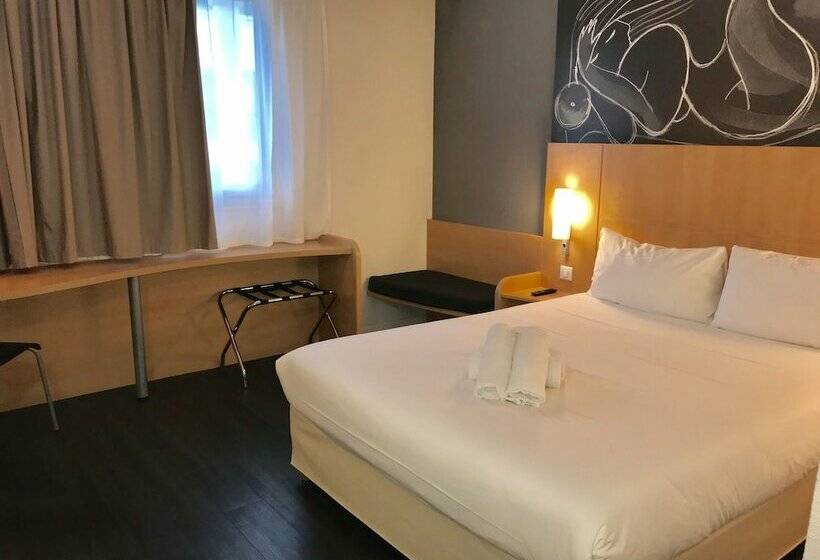 スタンダードルーム, Easyhotel Nice Old Town