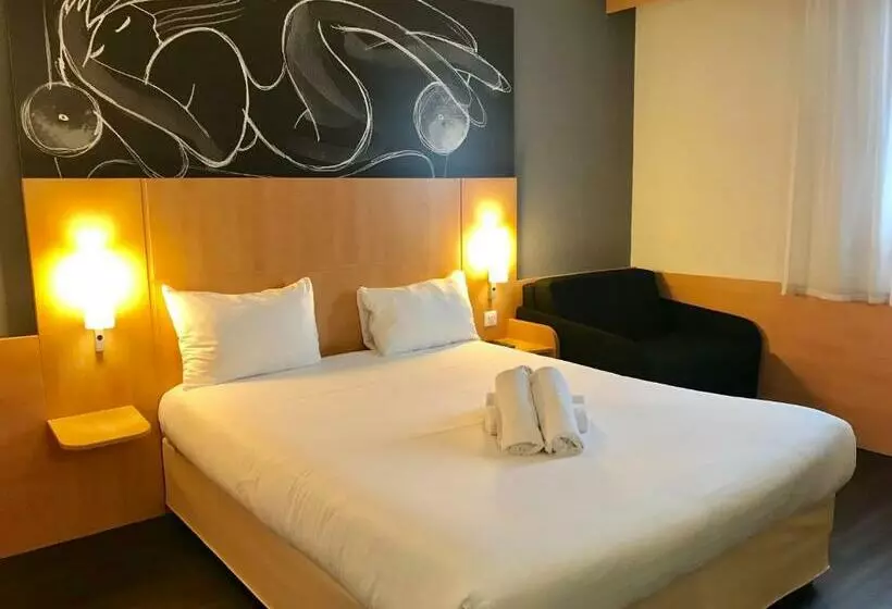 スタンダードトリプルルーム, Easyhotel Nice Old Town