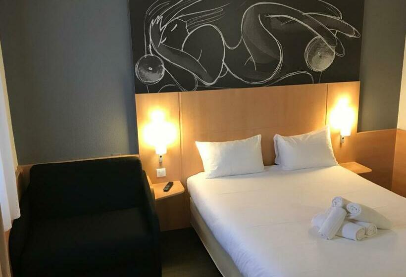 스탠다드 트리플 룸, Easyhotel Nice Old Town