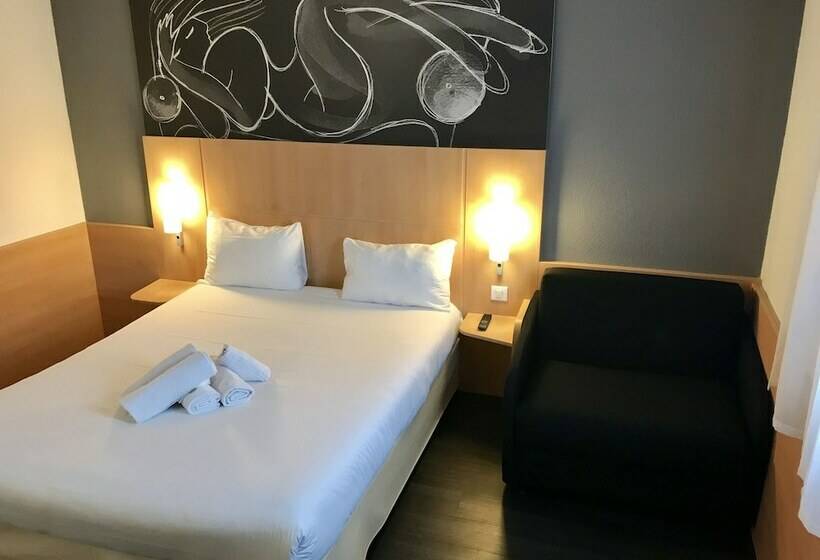 スタンダードトリプルルーム, Easyhotel Nice Old Town