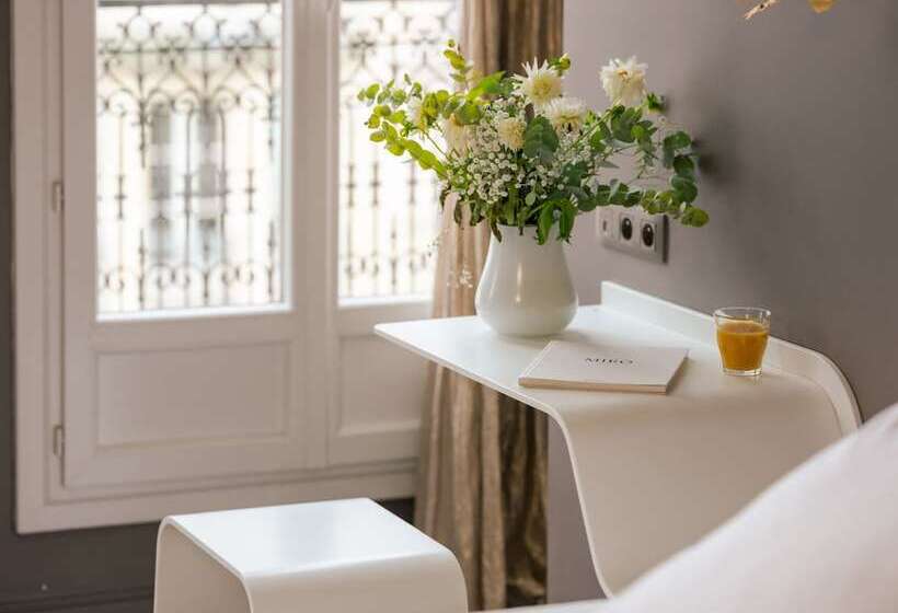 スタンダードルーム, Legend Hôtel Paris