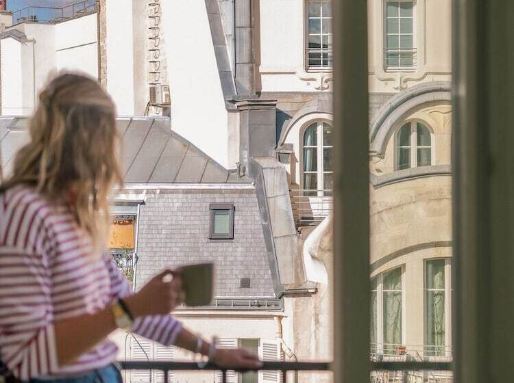 スタンダードルーム, Legend Hôtel Paris