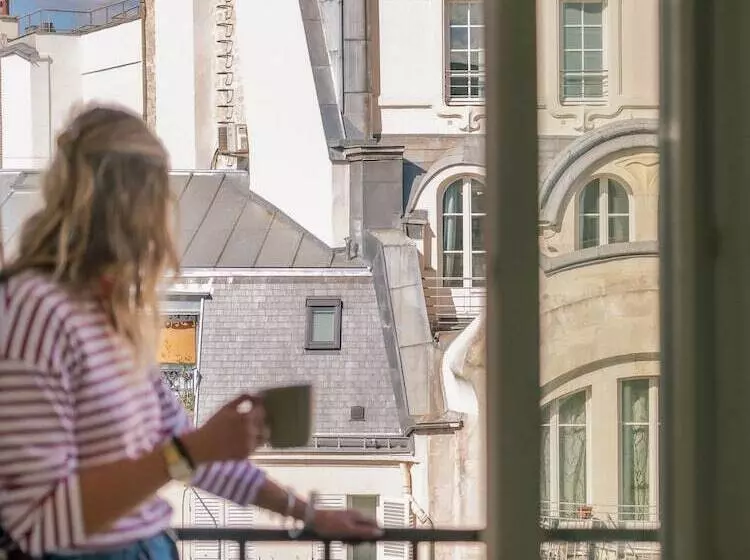 スタンダードルーム, Legend Hôtel Paris