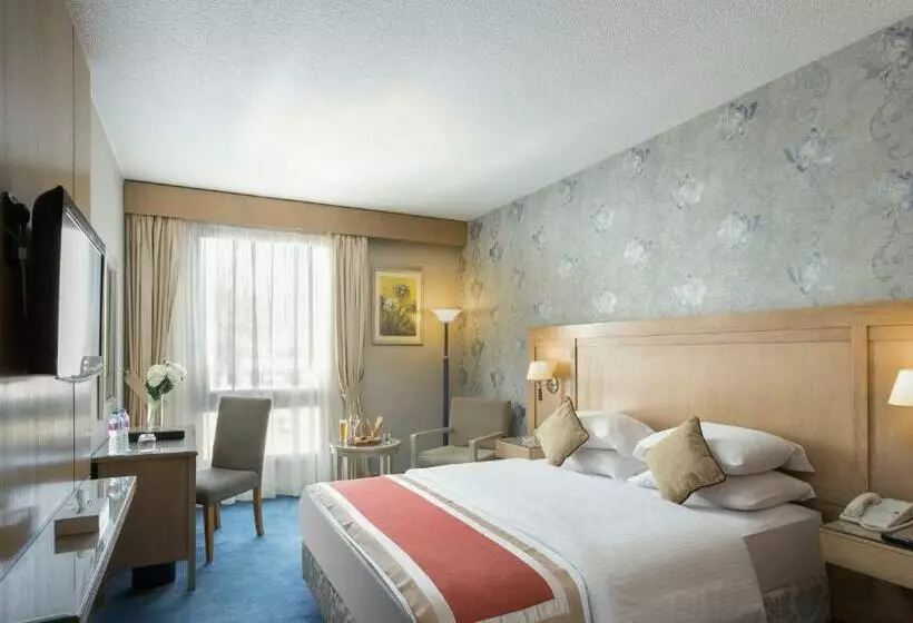 اتاق خانوادگی با چشمانداز باغ, Le Passage Cairo Hotel & Casino