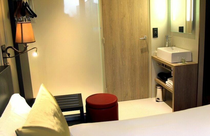 クラシックルーム, Best Western Le Montmartre – Saint Pierre